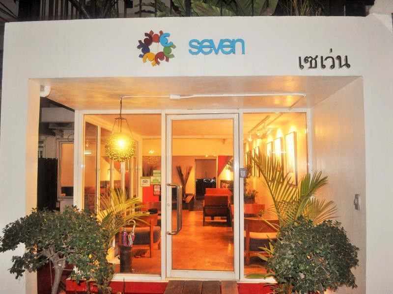 Seven Hotel Bangkok Luaran gambar